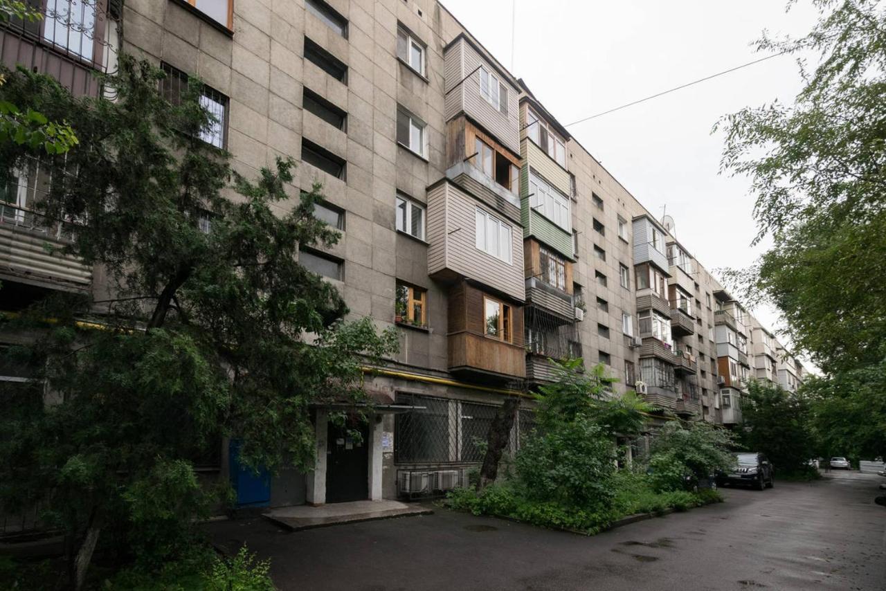 Nadezhda Apartments On Gogol Street 117 Almatý Exterior foto